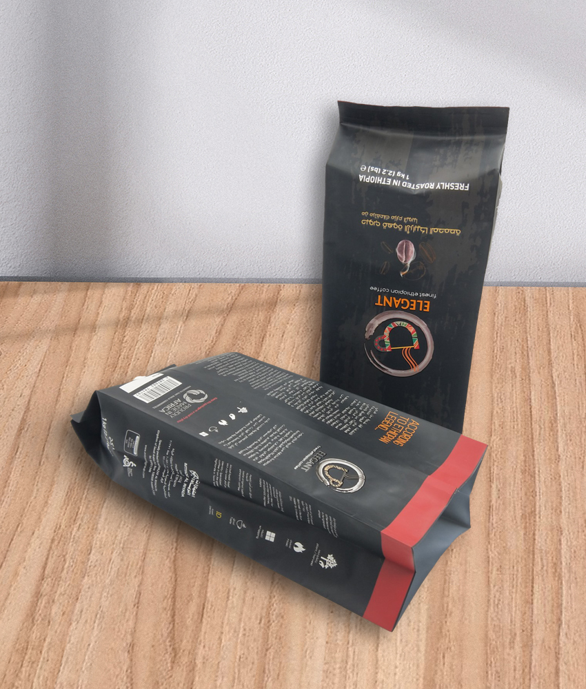 Custom Print Side Gusset Coffee Pouch Black Matte Coffee Beans Packaging With Valve 